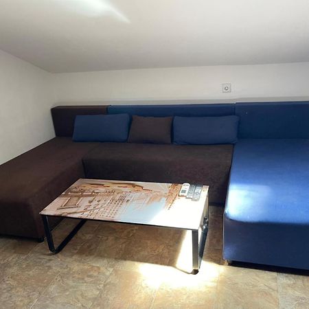Dejan Apartment-Top Centar Пула Екстериор снимка