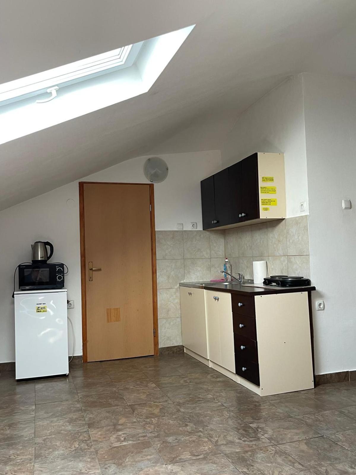 Dejan Apartment-Top Centar Пула Екстериор снимка