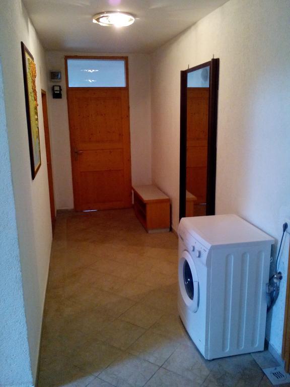 Dejan Apartment-Top Centar Пула Екстериор снимка